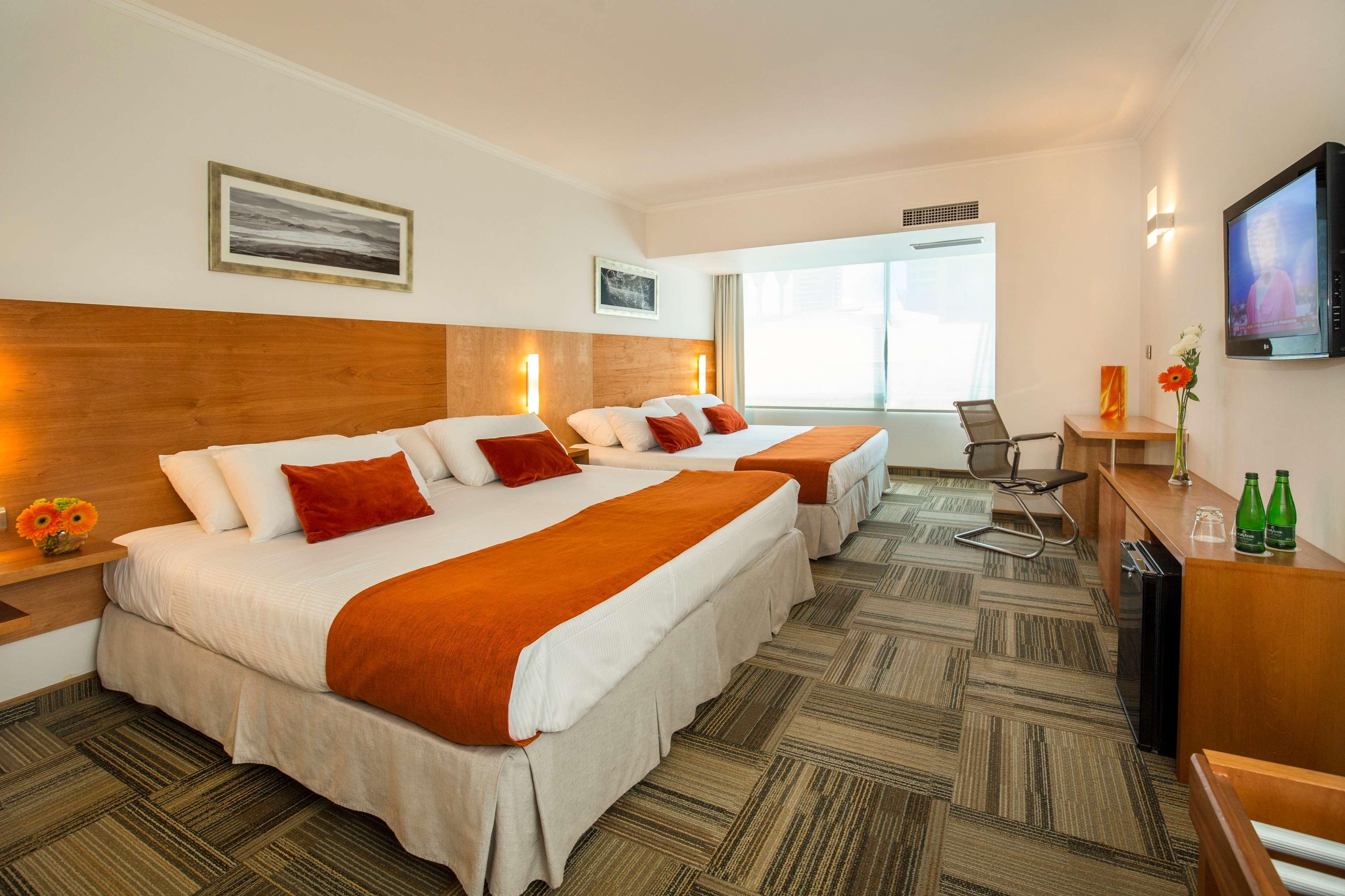 Hotel Western Marina Del Rey 4*